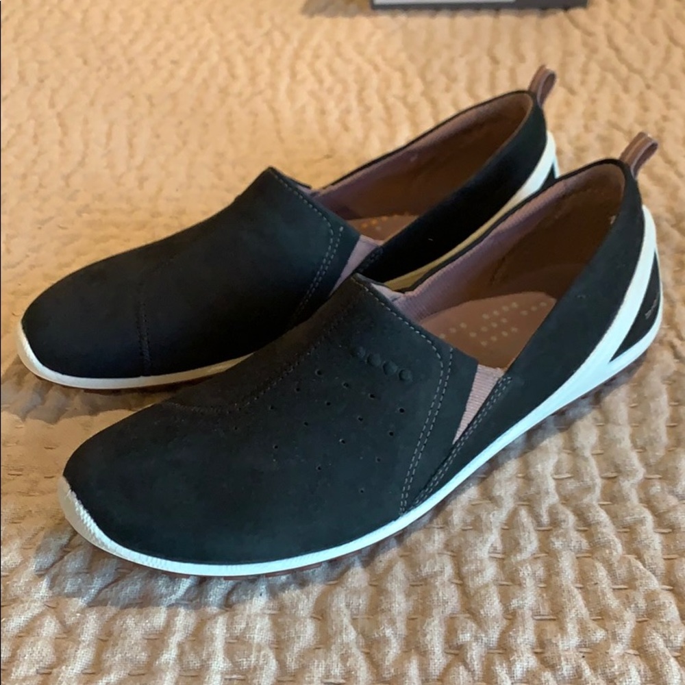 ECCO Biom Lite Gamma Slip On — Size 40 / 9-9.5
